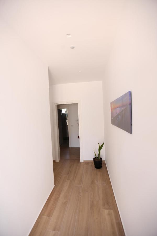 סרנדה Sea Breeze Villa מראה חיצוני תמונה