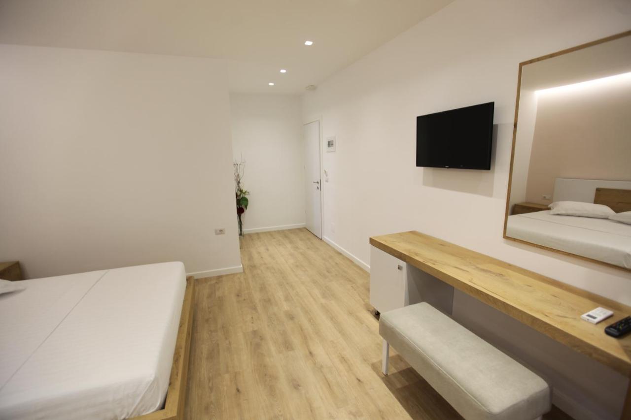 סרנדה Sea Breeze Villa מראה חיצוני תמונה