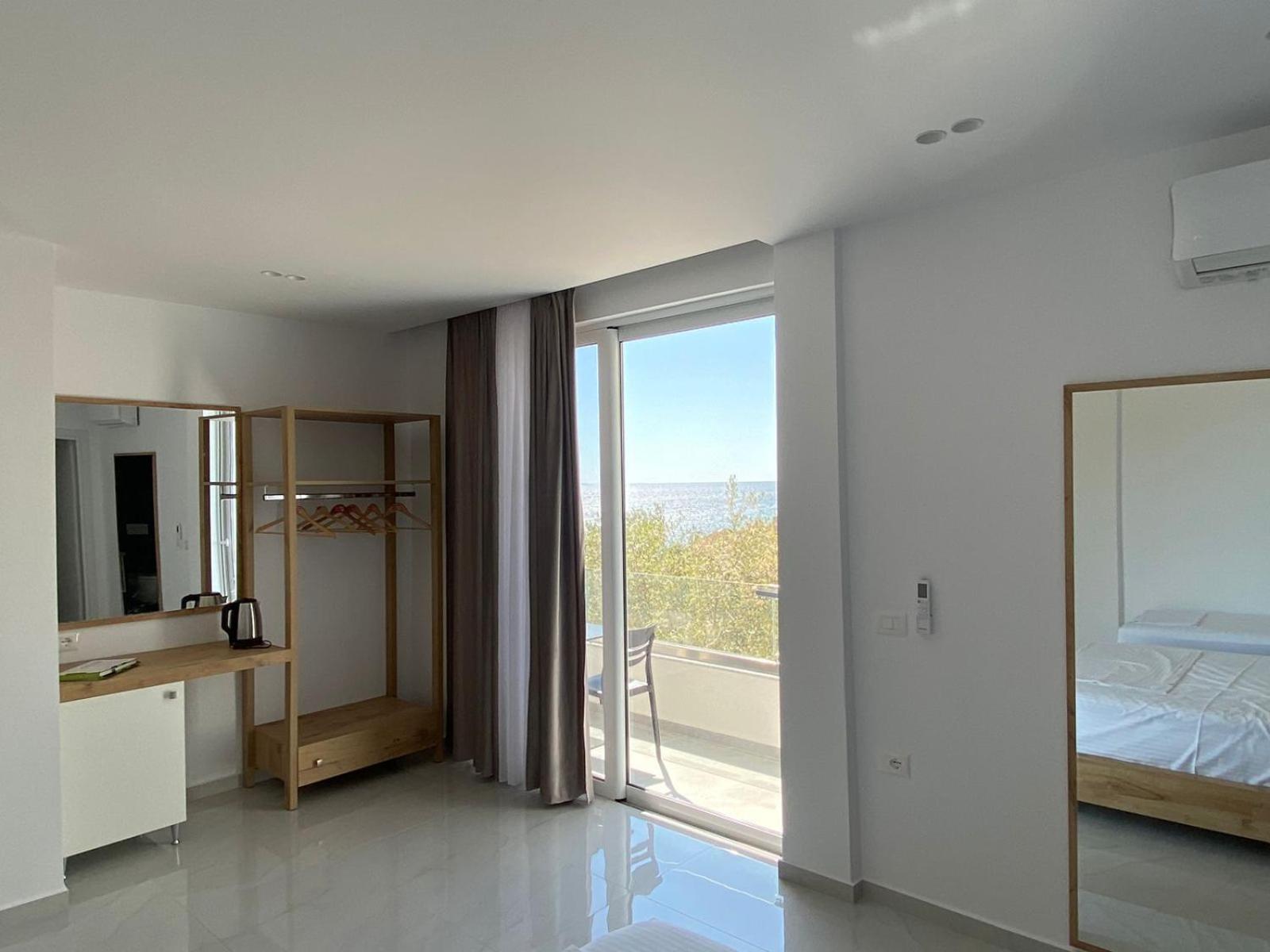סרנדה Sea Breeze Villa חדר תמונה