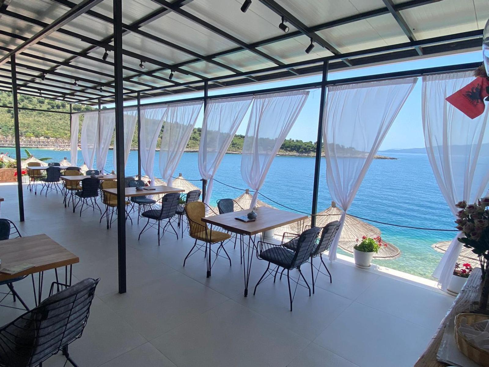 סרנדה Sea Breeze Villa מראה חיצוני תמונה