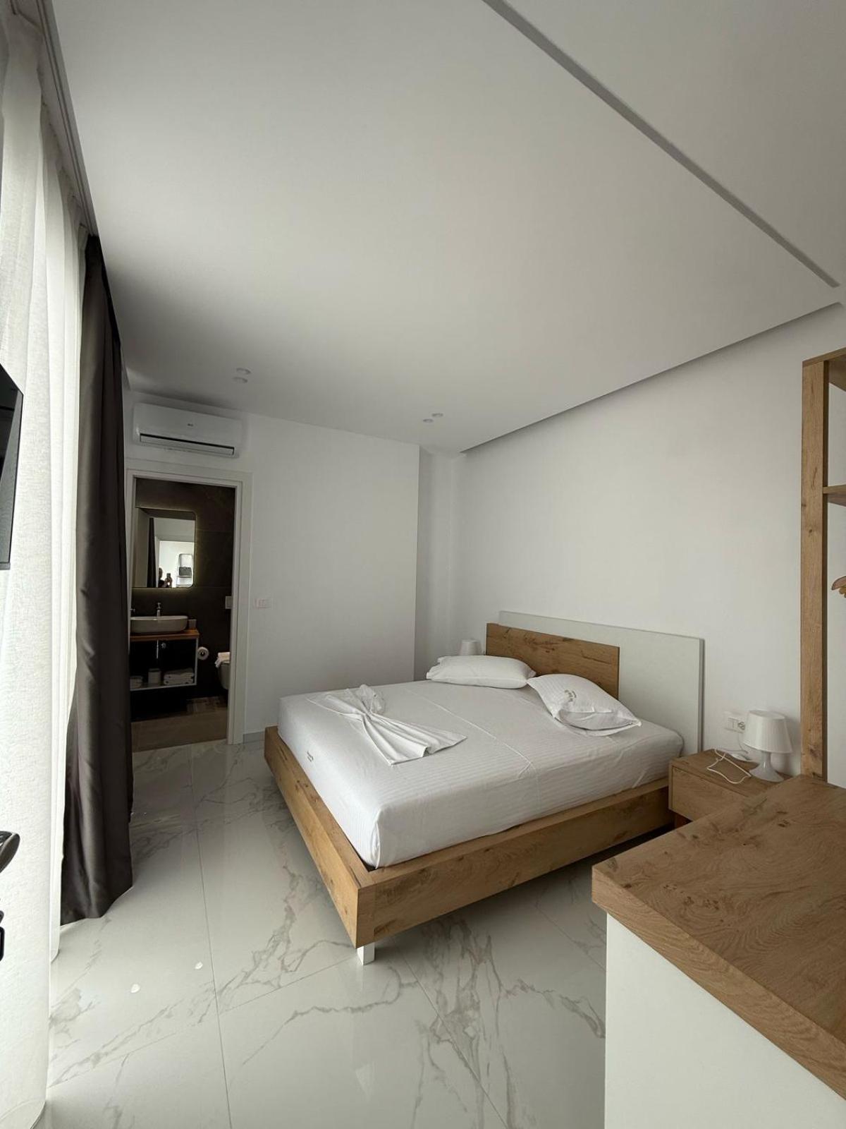 סרנדה Sea Breeze Villa מראה חיצוני תמונה